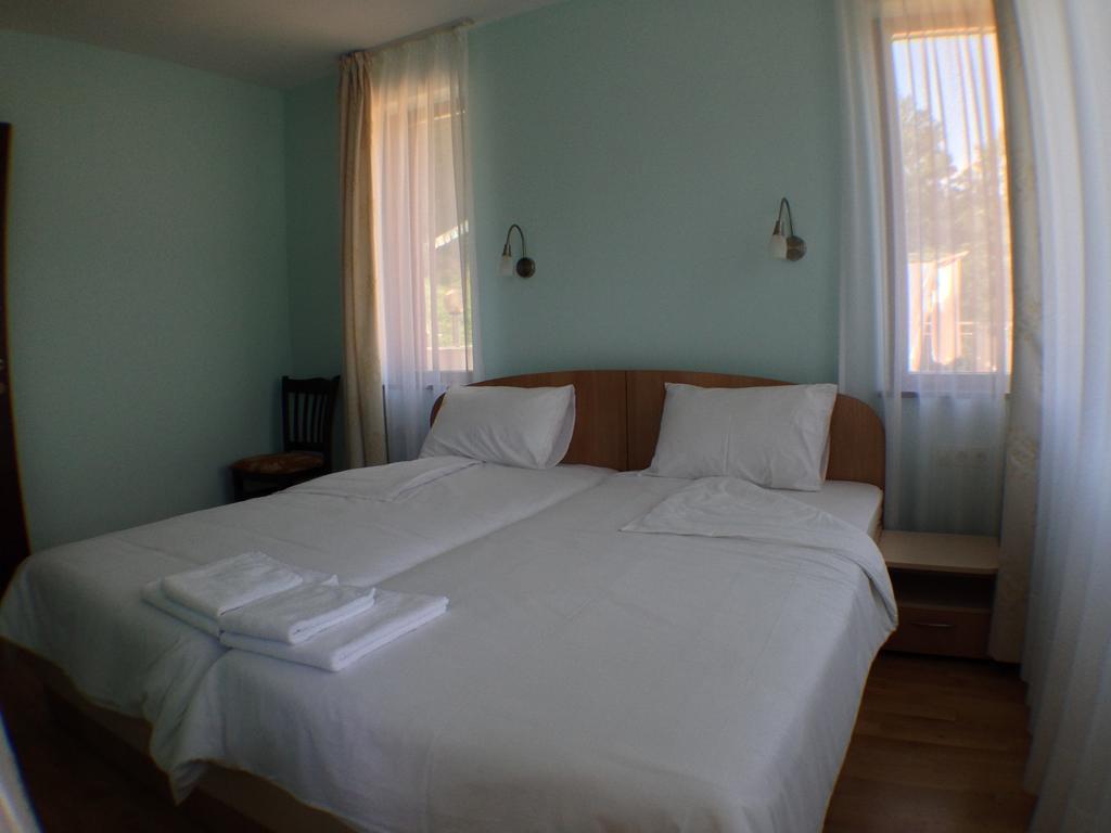 Mala Planina Guest House Iskrets Extérieur photo