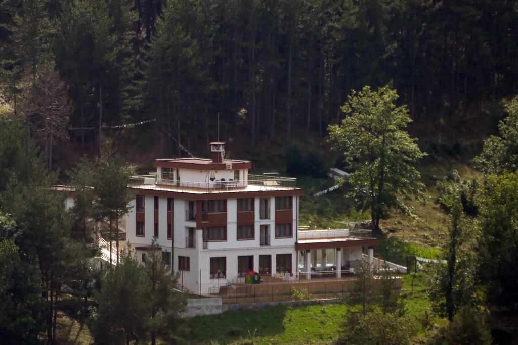 Mala Planina Guest House Iskrets Extérieur photo