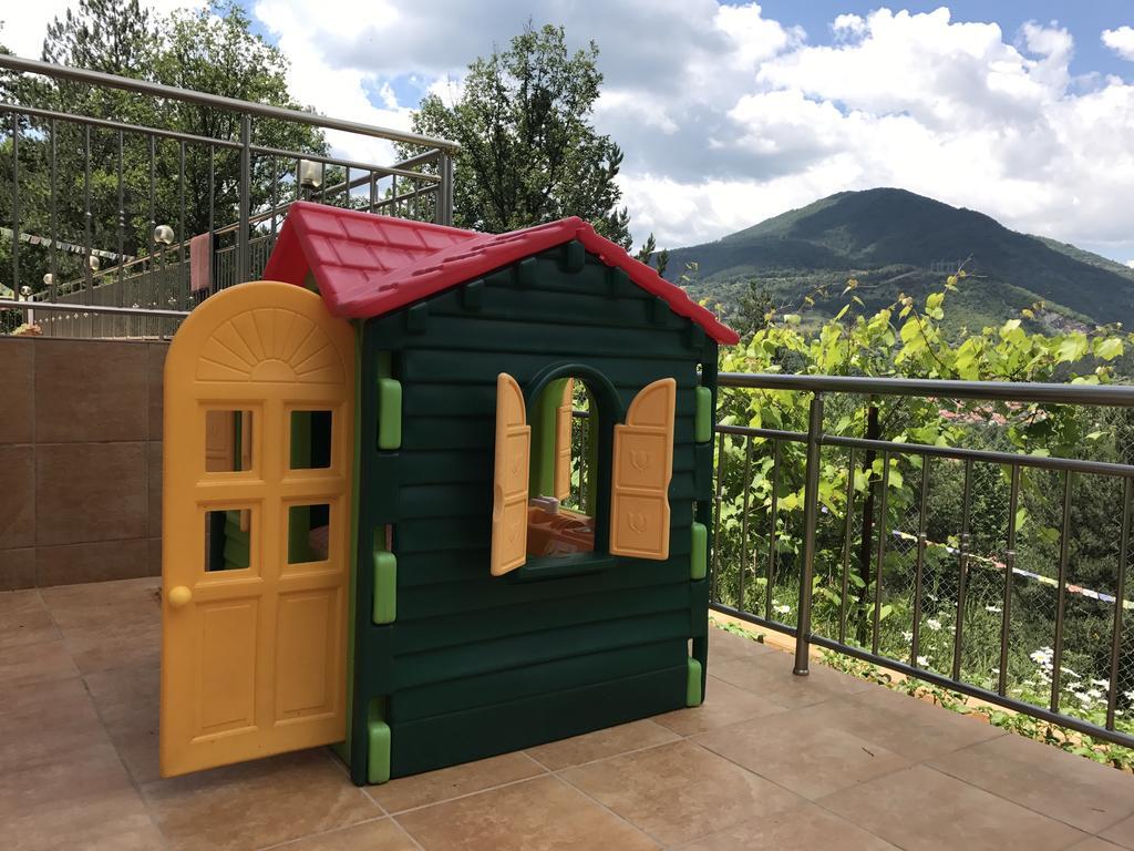 Mala Planina Guest House Iskrets Extérieur photo
