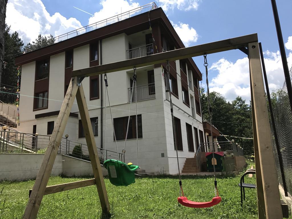 Mala Planina Guest House Iskrets Extérieur photo